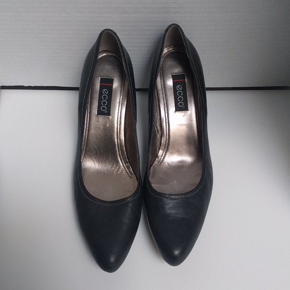 ๐ Ecco genuine leather black shoes๐ ๐ ๐